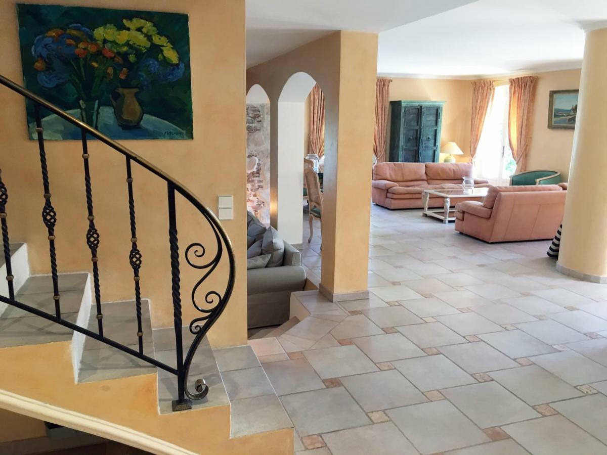 Le Champmazet Bed and Breakfast La Roquette-sur-Siagne Exteriör bild