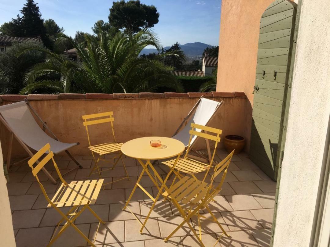 Le Champmazet Bed and Breakfast La Roquette-sur-Siagne Exteriör bild