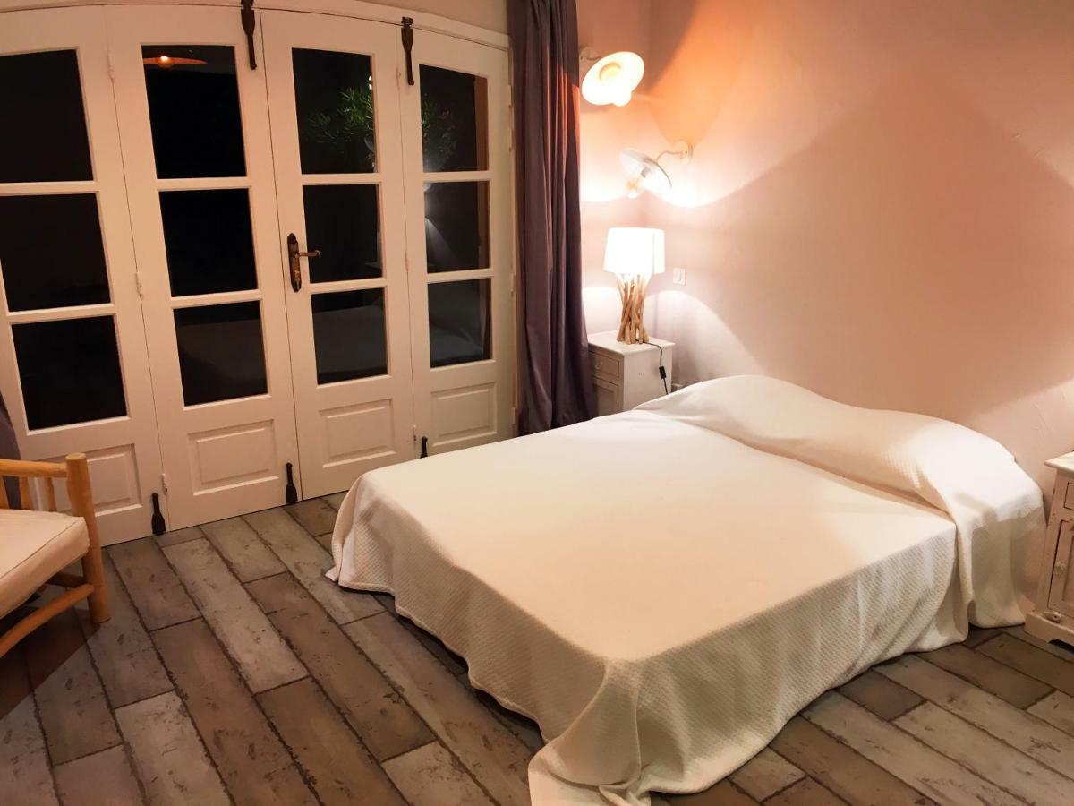 Le Champmazet Bed and Breakfast La Roquette-sur-Siagne Exteriör bild