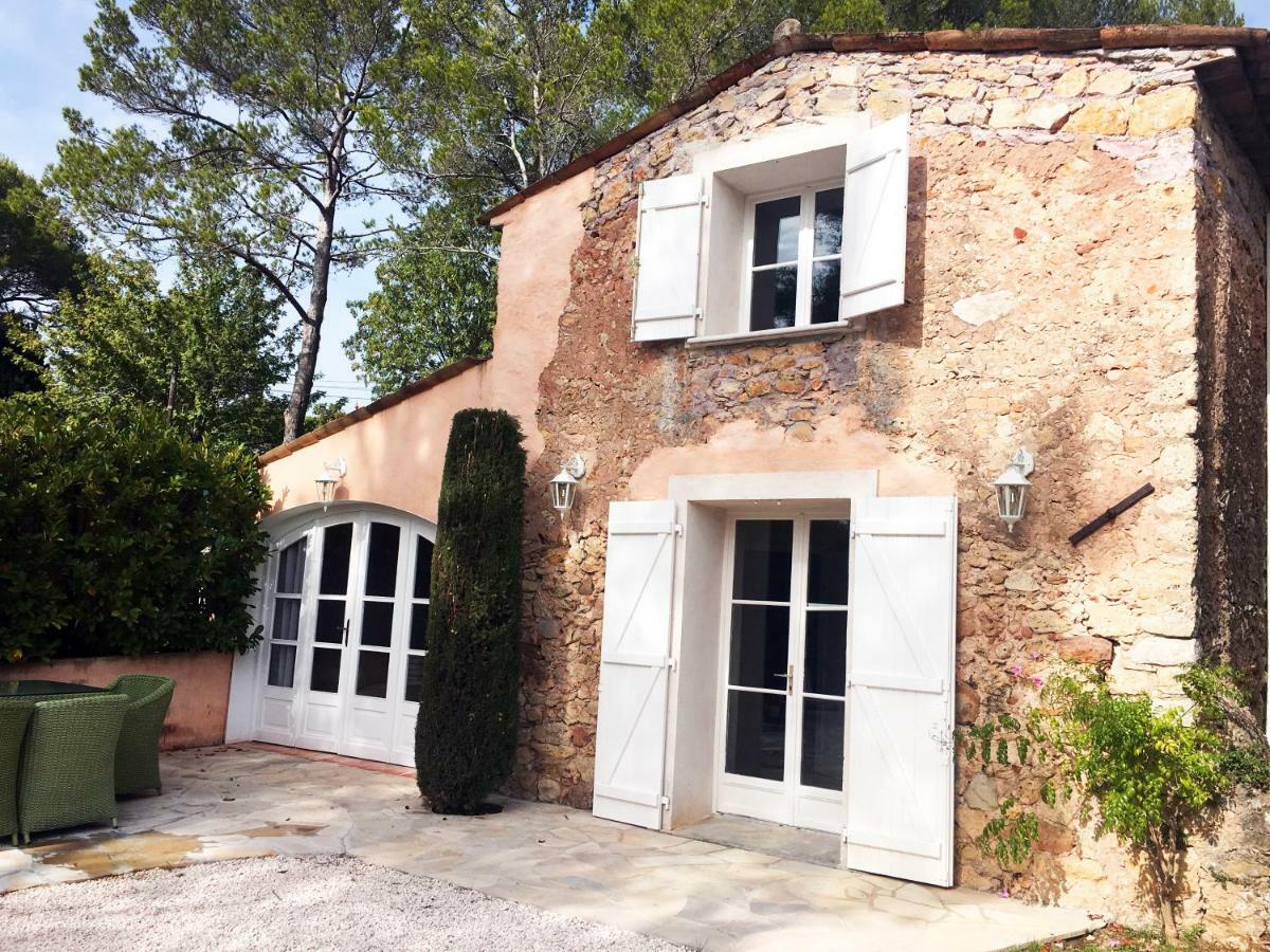 Le Champmazet Bed and Breakfast La Roquette-sur-Siagne Exteriör bild