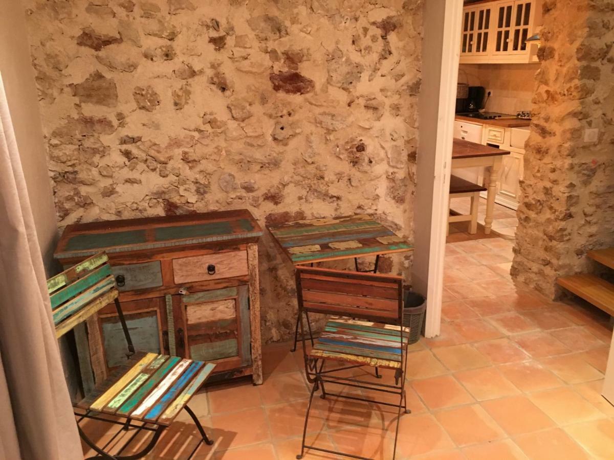 Le Champmazet Bed and Breakfast La Roquette-sur-Siagne Exteriör bild